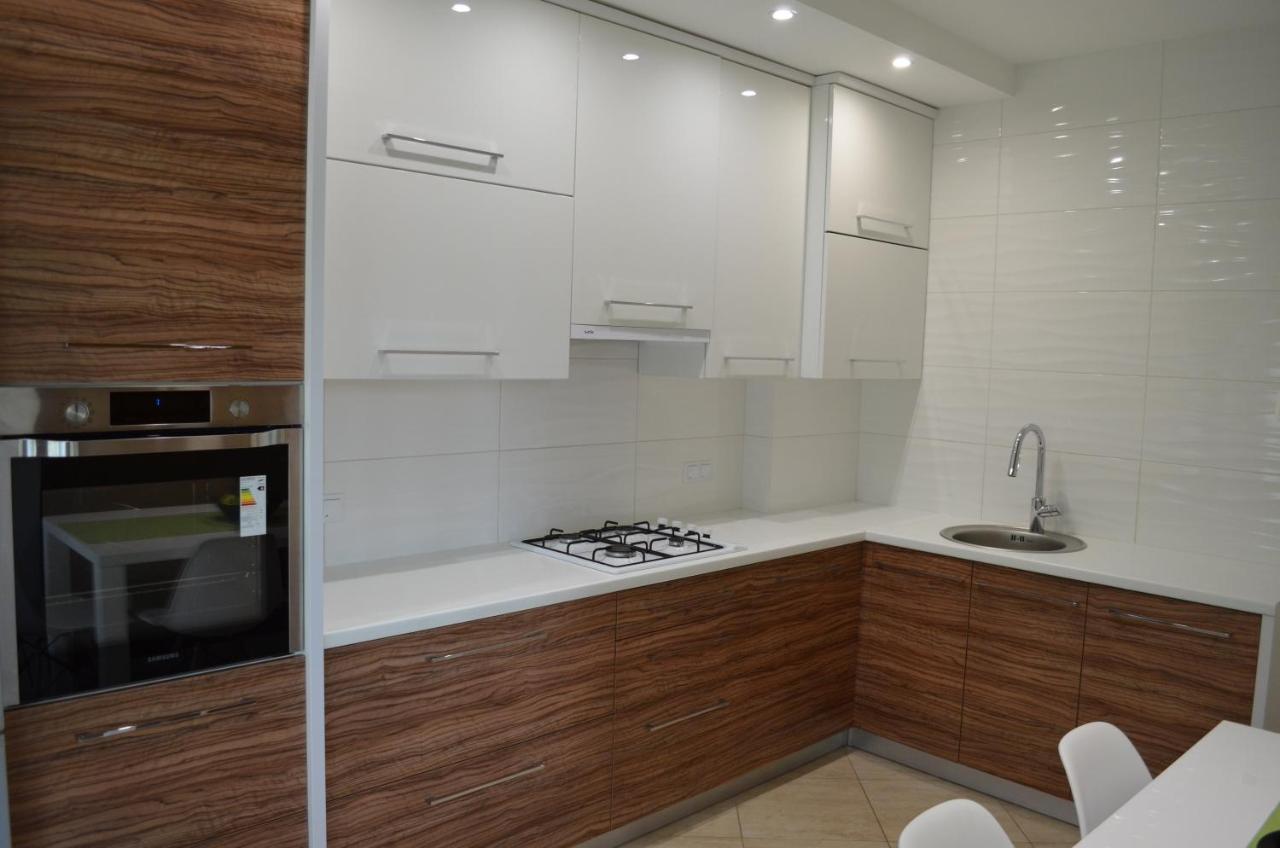 Apartment On Getmana Vigovskogo 49 Rivne Eksteriør bilde